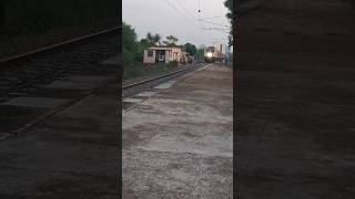 train passing through village///#shorts #viral #trains .......🌷