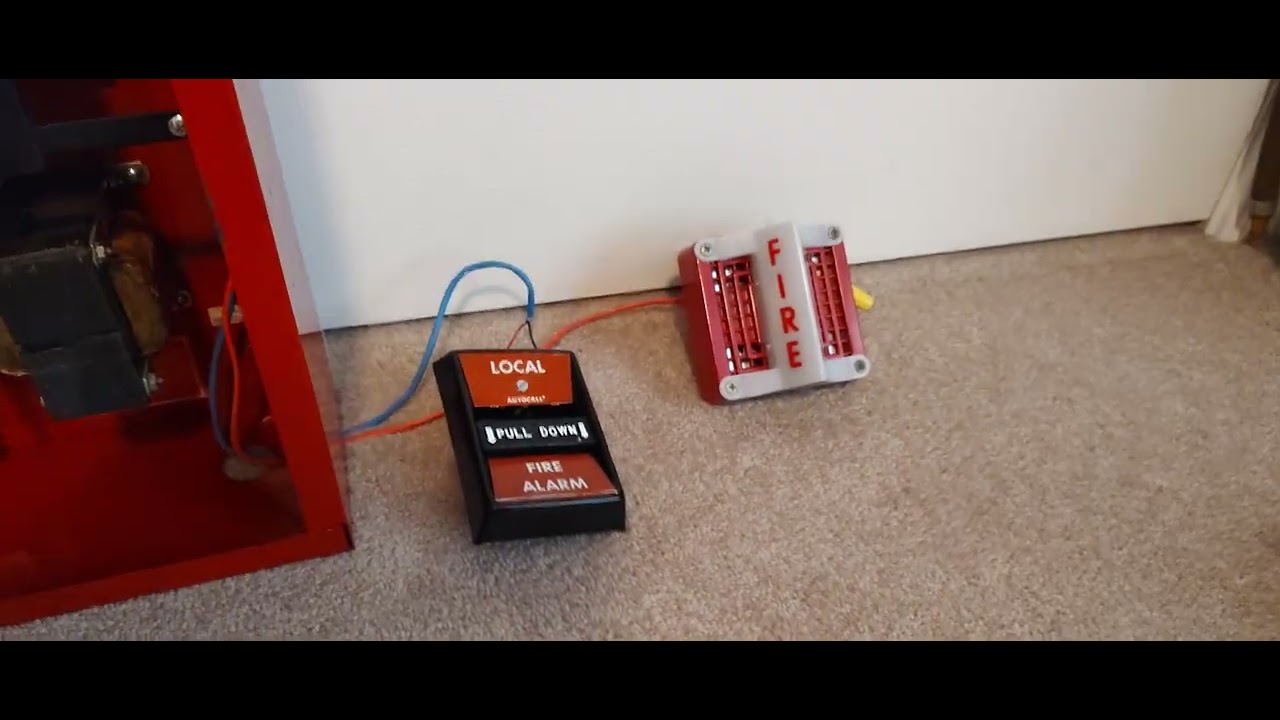 Autocall "MD" Fire Alarm Control Panel (1986) (March Time) - YouTube