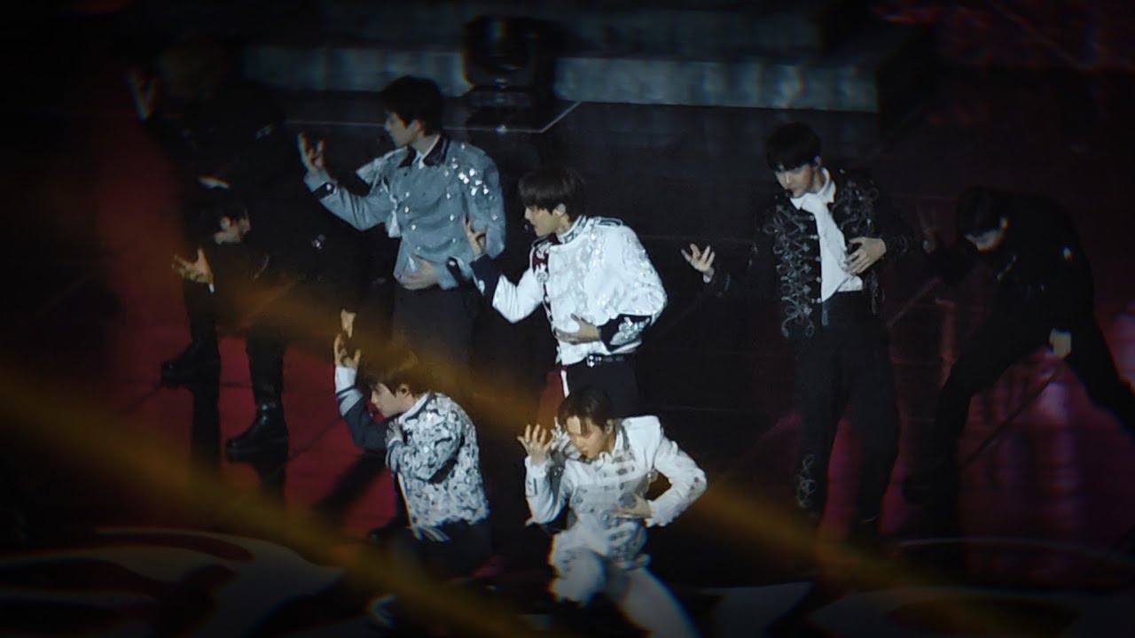 'Crown' KAI [EXO The 8th Album Fanshowcase 'REVERXE']