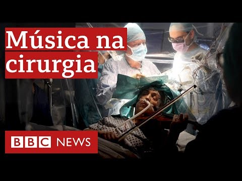 Paciente toca violino enquanto passa por cirurgia cerebral