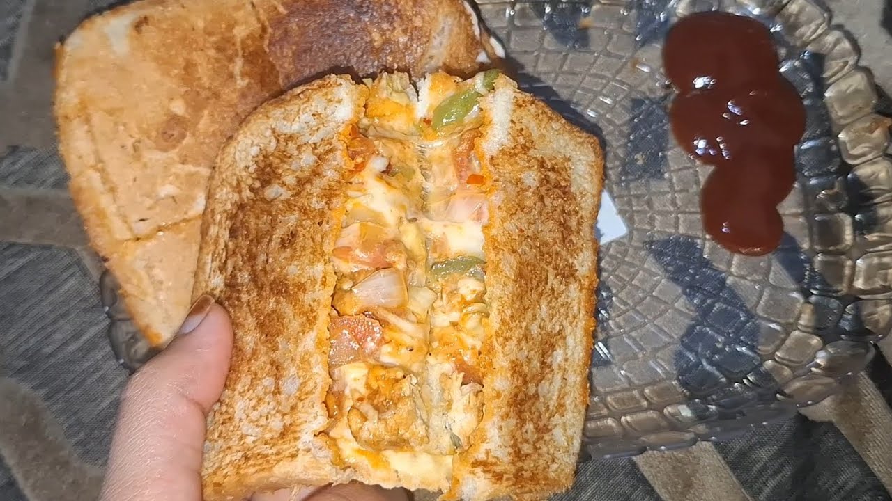 Chicken spread sandwich|healthy and tasty breakfast ideas|kids lunch box recipe homemade 