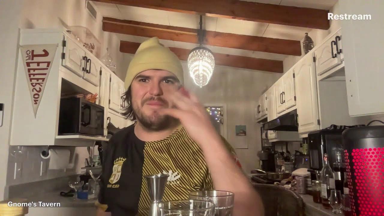 Live With Mr and Mrs Gnome Talking about Gin