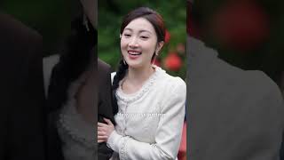 Kind Girl Helped a Beggar, but She Didn't Expect That He Was a Billionaire CEO, and Love Began!