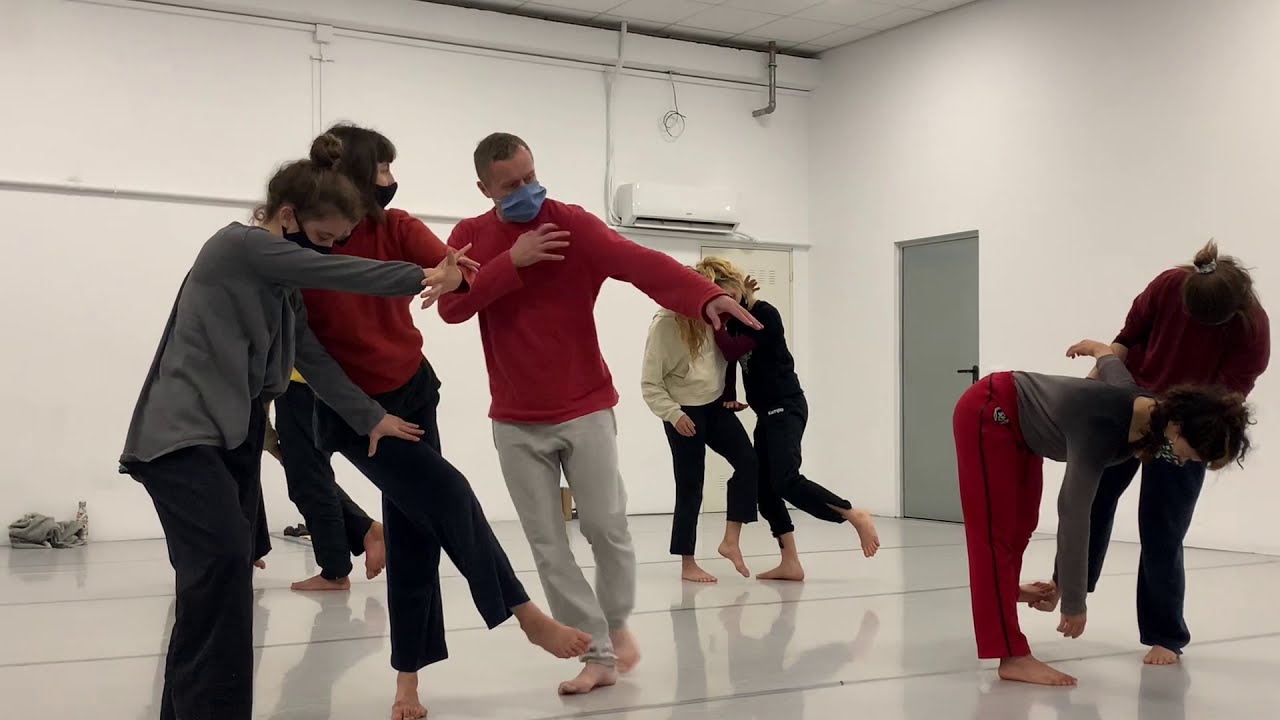 Thomas Hauert Improvisation Workshop-La Faktoria International training program November 2020