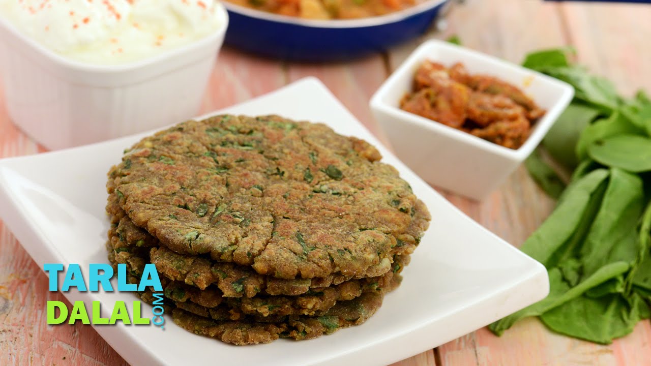 પાલક પનીરની રોટી Palak Paneer Roti Recipe ( In Gujarati  language) by Tarla Dalal