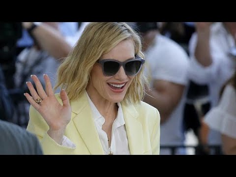 Videó: Cate Blanchett Pillantása Cannes-ra