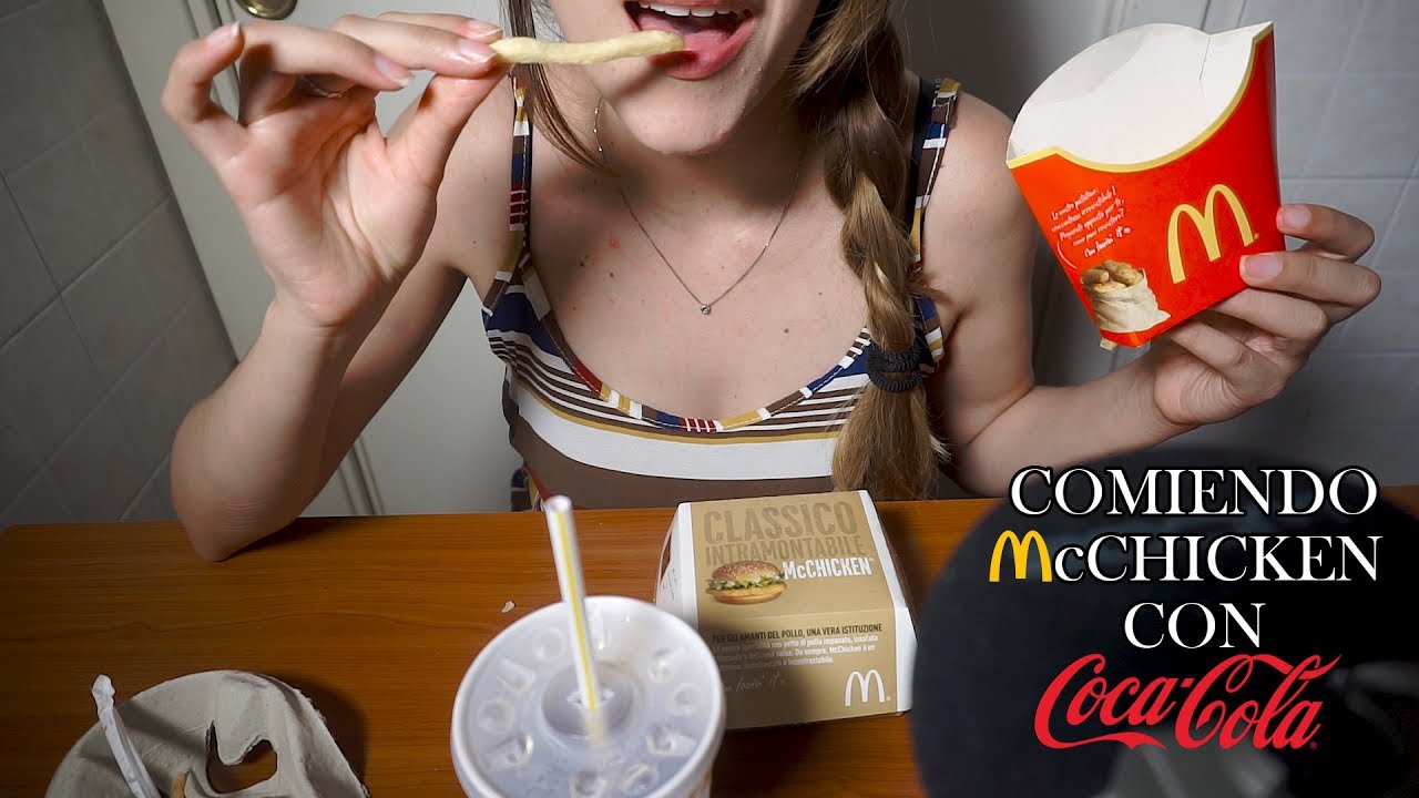 ASMR Español | Comiendo McChicken con papas fritas. McDonald's. Bebiendo Coca-Cola. Eating asmr