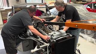 1964 Jaguar E-Type Vin 889819 - Engine Installation