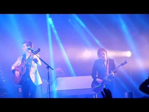 Arctic Monkeys - Mardy Bum [Live at Earls Court, London - 26-10-2013]