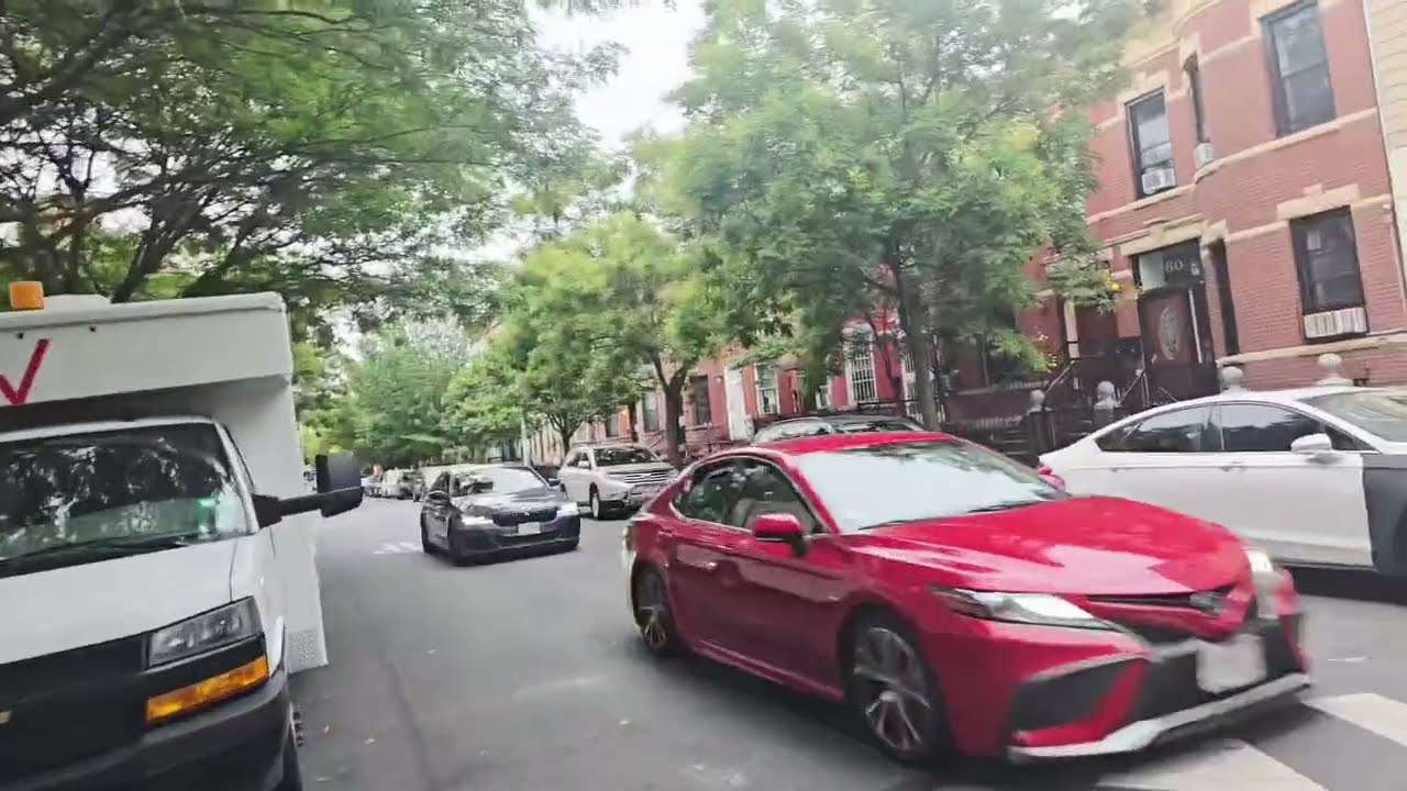 Beautiful day, let's walk, listen and view NYC USA 🇺🇸 #everyone #street