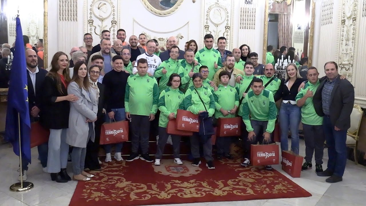 La recepción más bonita y especial de Vivas al Ceuta Genuine