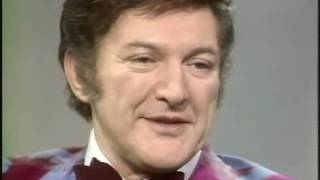 Wonderful interview with Liberace on Thames TV with Mavis Nicholson (1974)