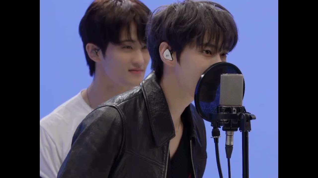 MARK is just feeling Doyoung's vocals YouTube