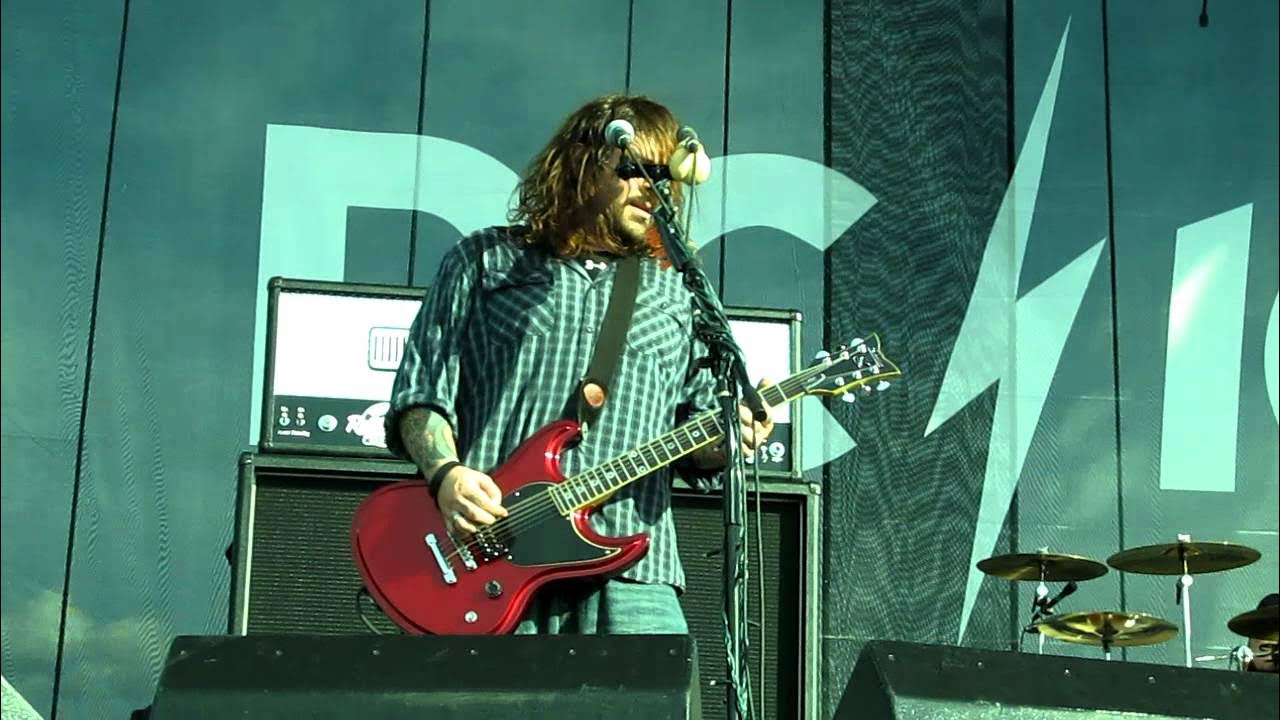 "Heart Shaped Box" in HD - Seether 5/21/11 Washington DC "Heart Shaped Box" in HD - Seether 5/21/11 Washington DC