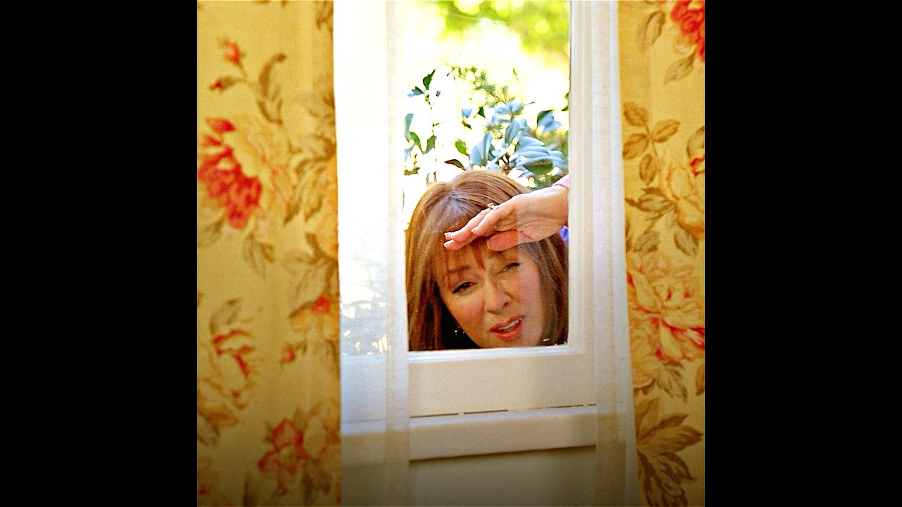 Аксель расстроил свою маму 