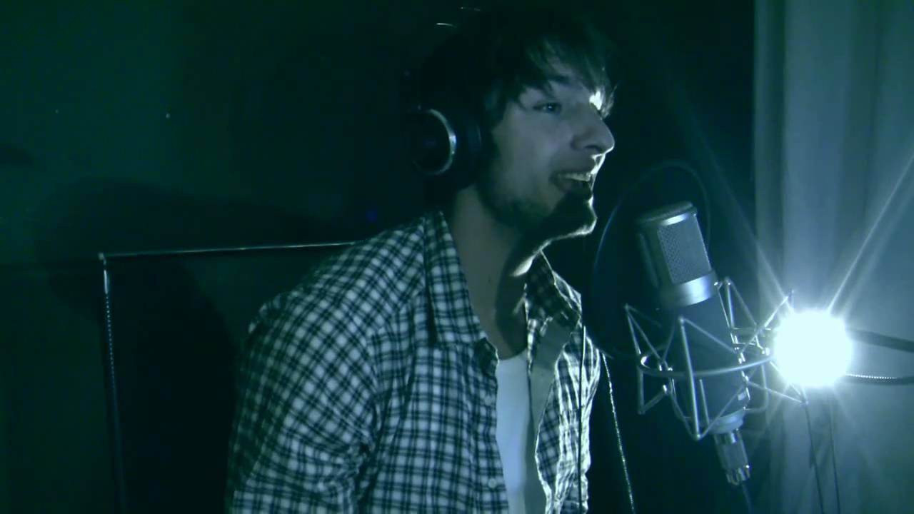 Maroon 5 Never Gonna Leave This Bed Acoustic