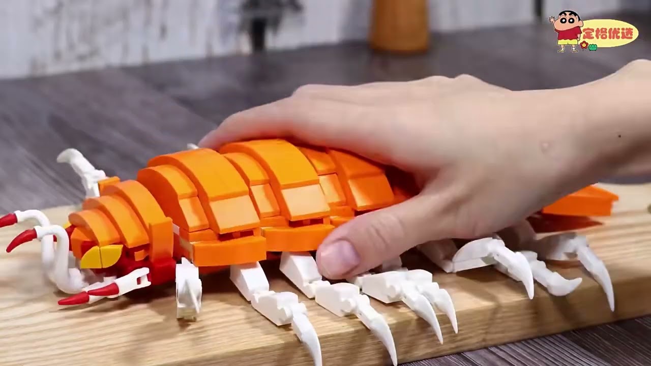 Catch a giant centipede for cooking stop-motion 🎬 