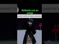 bailando con un amigo