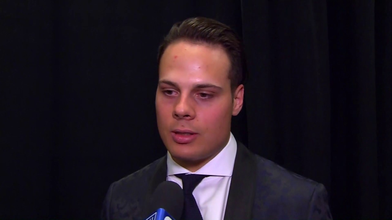 NHL Awards | Auston Matthews wins Calder Memorial Trophy - June 21, 2017