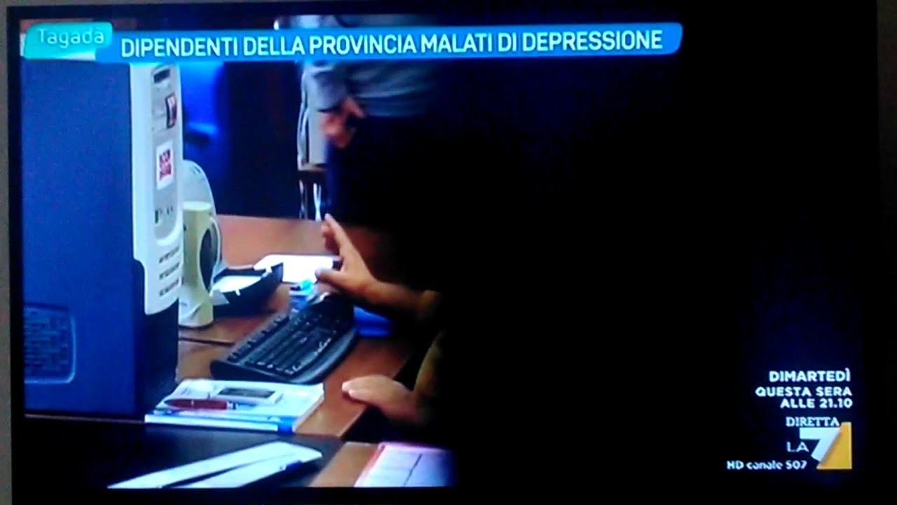Dipendenti statali non lavorano e si deprimono YouTube Dipendenti statali non lavorano e si deprimono YouTube