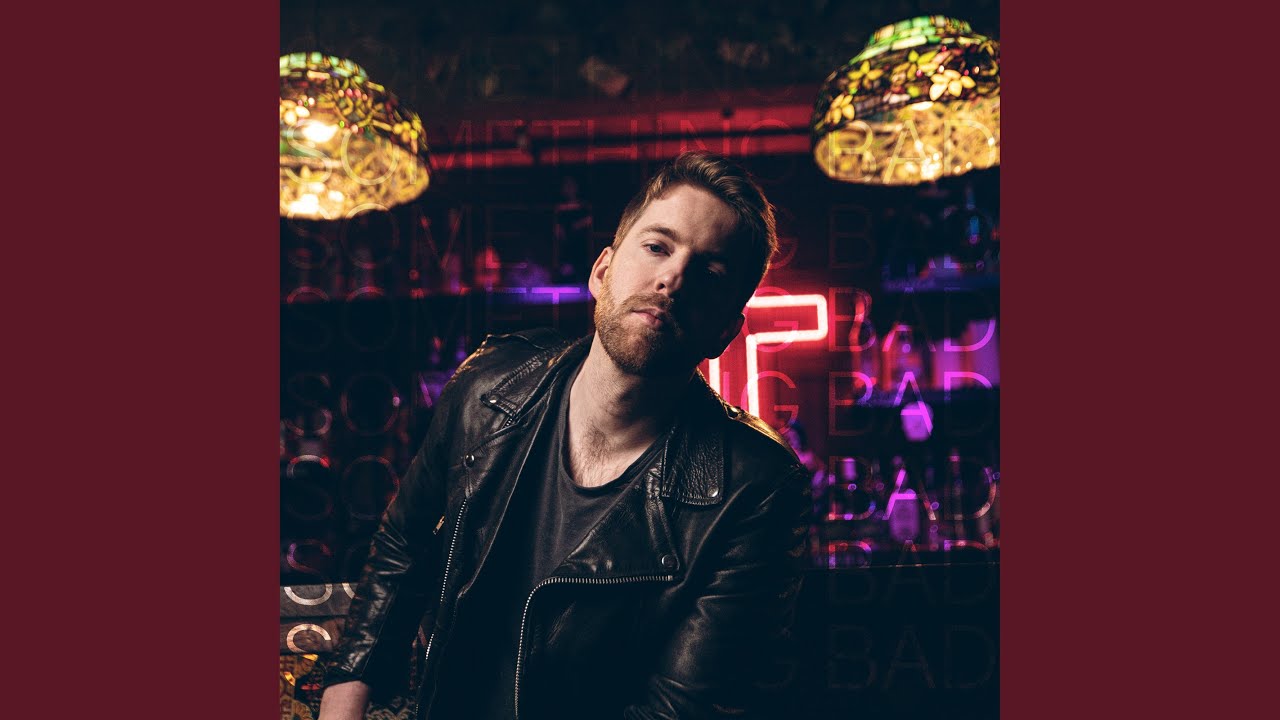 YouTube에서 Something Bad 보기 YouTube에서 Something Bad 보기