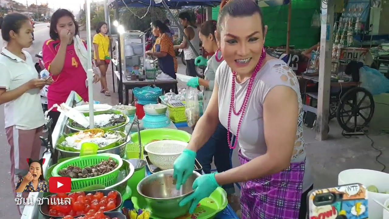 Салат «Три специи» от тёти Коб, эпизод 41 🥗 Английские субтитры... «Он острый? Он кислый?» Салат,...