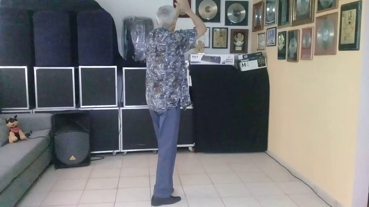 FUNKY TOWN/CARIÑITO/POLLERA COLORA/BAILANDO CON MARCELO ROSAS