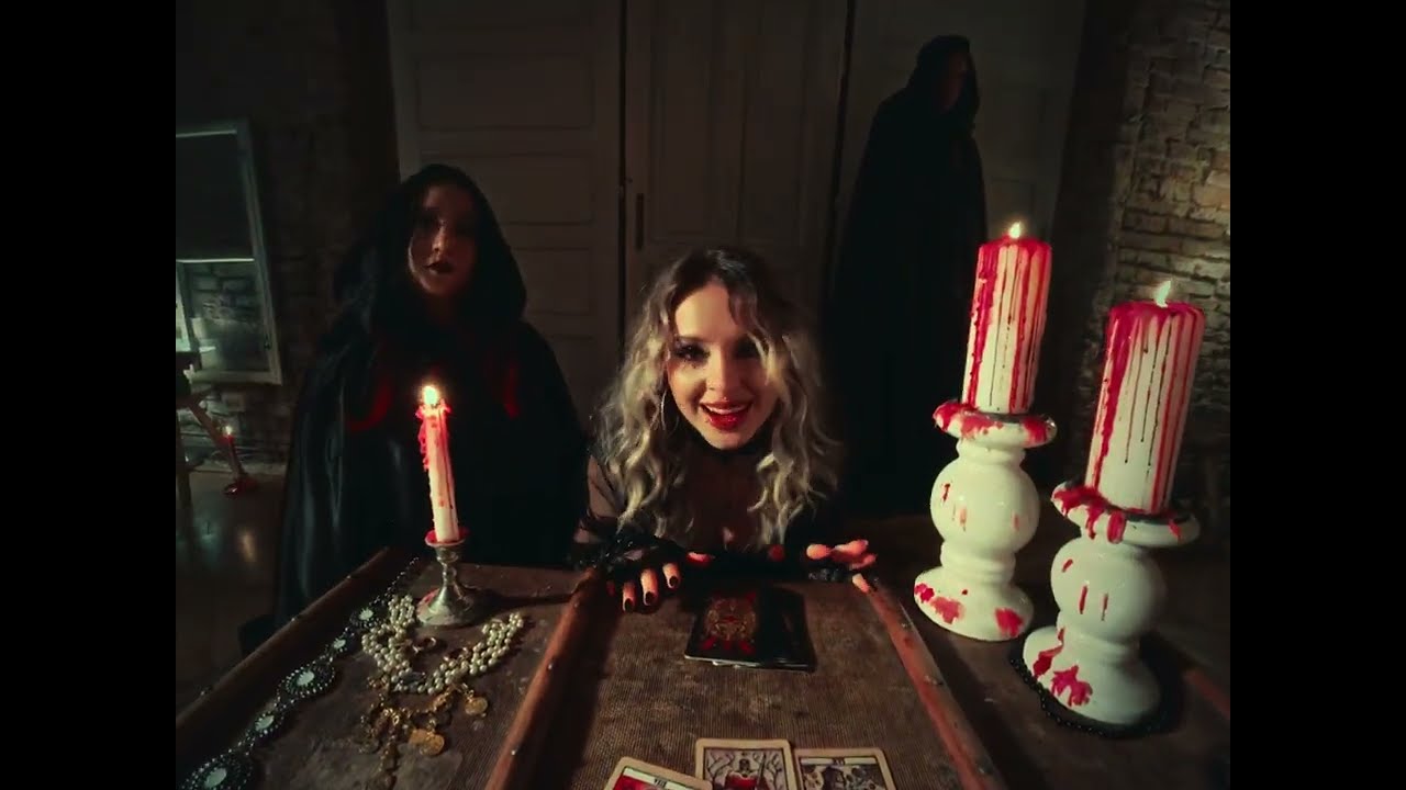 Watch ILINCA - Tarot feat. E-an-na & Ansamblu din "Corul Filarmonicii Transilvania" | Official Music Video on YouTube Watch ILINCA - Tarot feat. E-an-na & Ansamblu din "Corul Filarmonicii Transilvania" | Official Music Video on YouTube