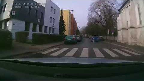 RODIČE!!! Dávejte si pozor na své děti!