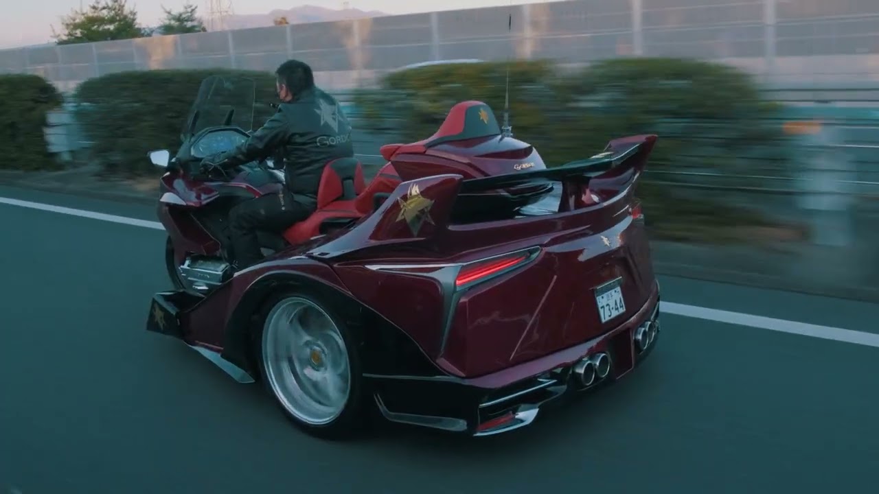 GORDON GL1800 TRIKES Handbuilt luxury trikes from Japan