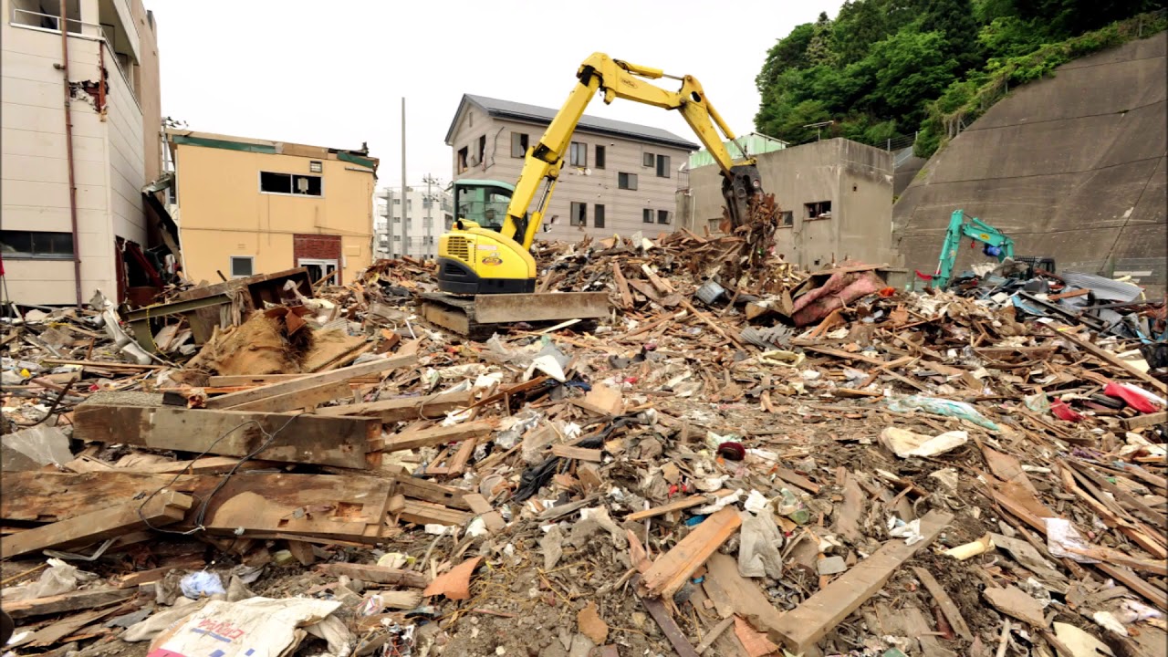 Renovation Debris Haul Away in Omaha NE | Price Moving & Hauling Omaha