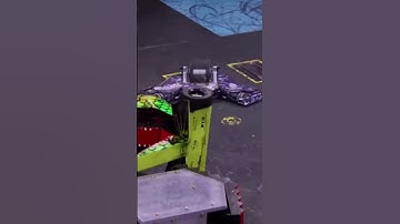 BIG HIT #battlebots #robotwars #bots #botbash #robots #fight #smash #wow #wtf #lol #shorts #2023