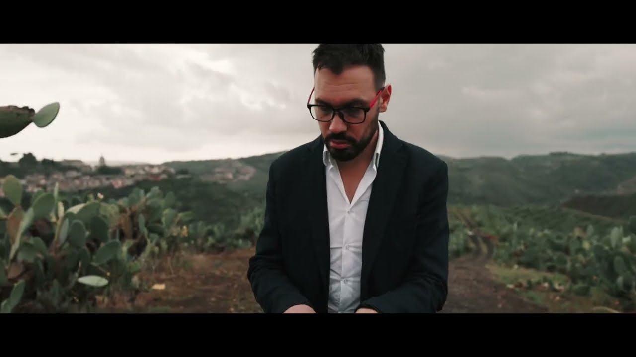 Watch Nuvole Bianche original version Biagio Ferreri on YouTube Watch Nuvole Bianche original version Biagio Ferreri on YouTube