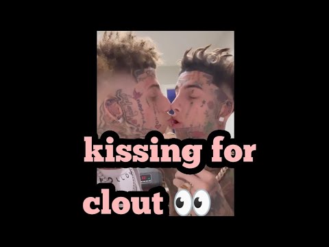 island boys/kodiyakredd/flyySoulja kissing on Instagram for clout #
