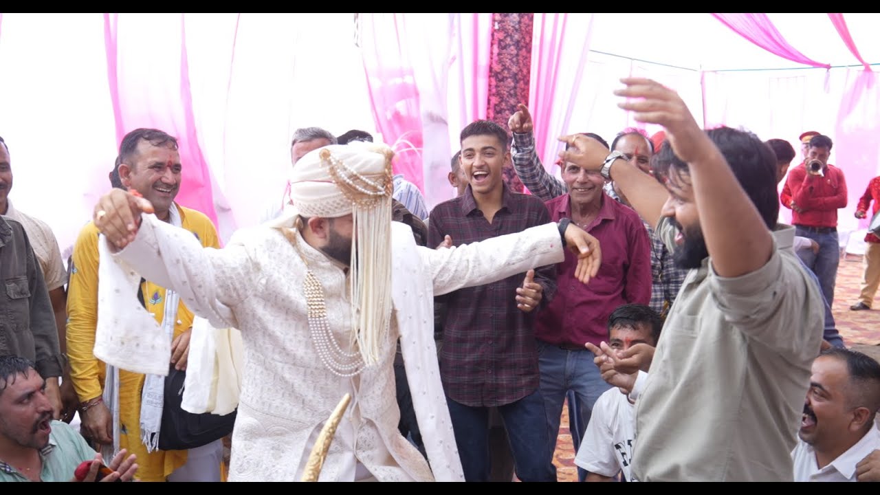 Royal Dhulha Dance 👑 | Grand Wedding Entry | Pahari Band Baja Dance 🔥 शादी में मचा धमाल | Full Enjoy