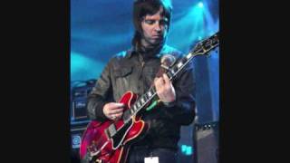 Oasis - Don't Look Back In Anger live @ Roundhouse 26 oct 08