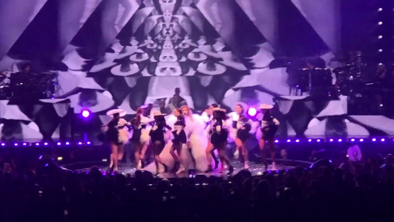 Jennifer Lopez - Let's Get Loud - 2019-06-28 - It's My Party Tour; St Paul, Minnesota