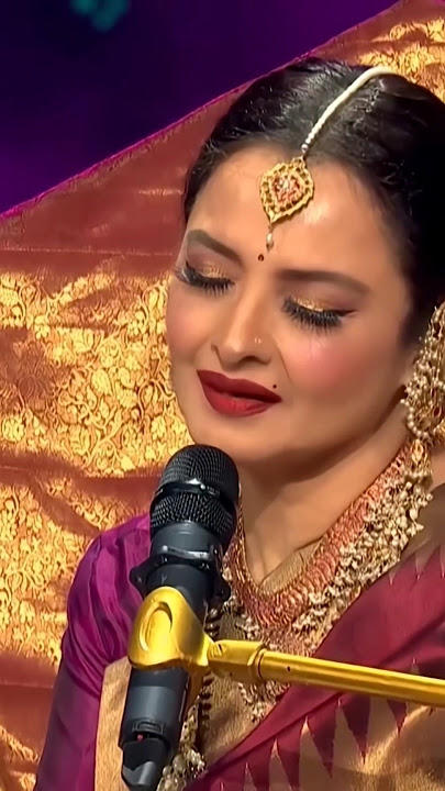 #Rekha superhit song | Kismat Walo Ko Milta Hain Pyar Ke Badle Pyar |# trendingshorts#songs#viral