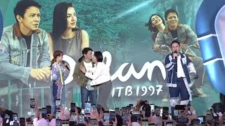 Audiences Emotional Niken Anjani Hugs Ariel Noah At Sctvs Lovefest  Dillan Itb 1997