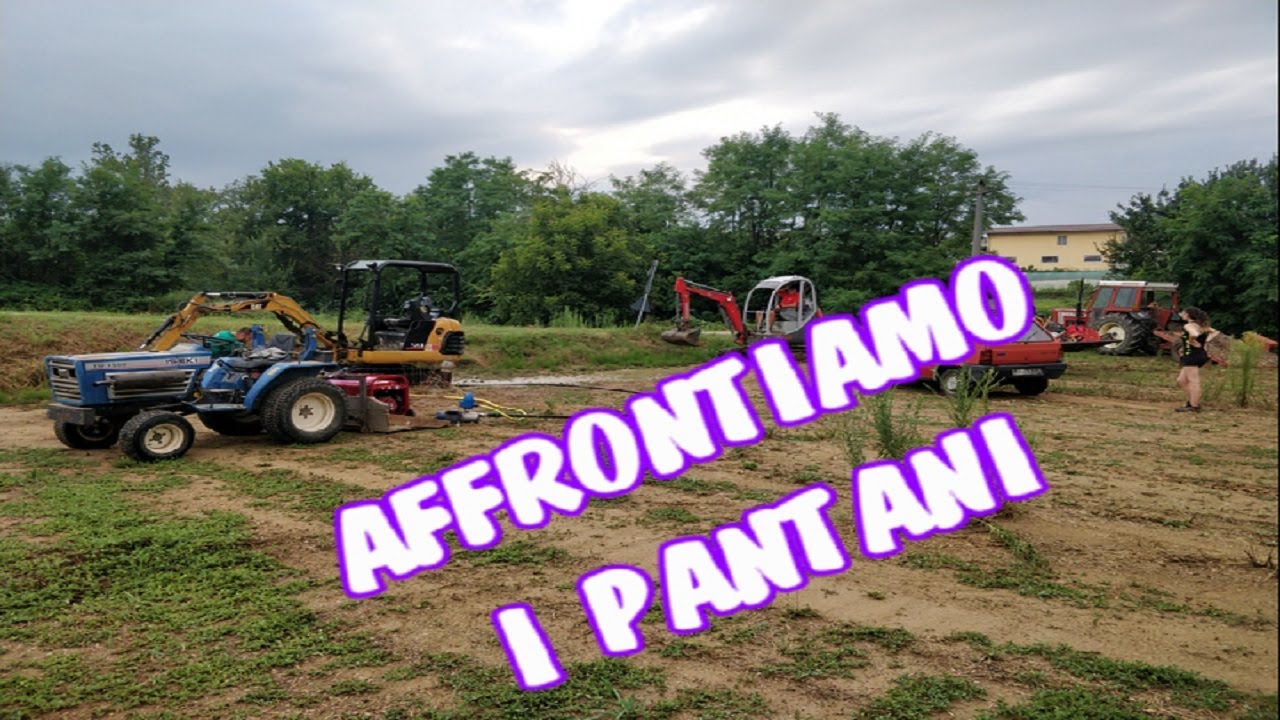 Ripristino strada sterrata con escavatori