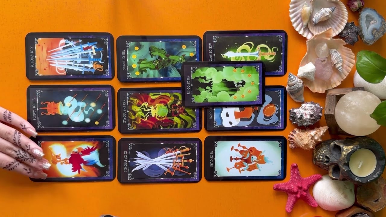 در موردت با بقیه چی میگه🐾🐝تاروت شخص احساسی🌼🌜⭐️