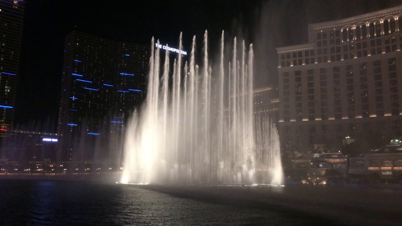 The best Bellagio musical fountain show in Las Vegas! YouTube