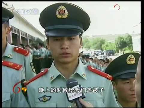 新疆各界人士送别英雄万金刚