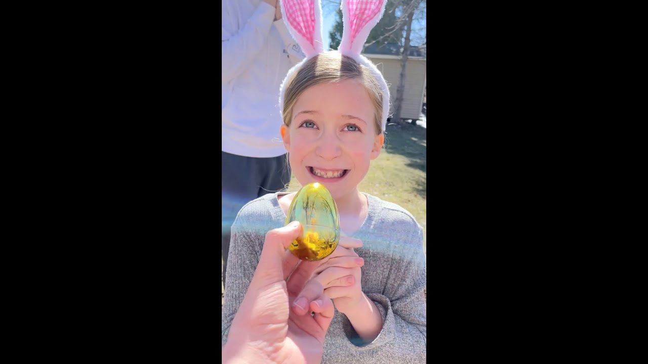 Easter Egg Hunt Surprise 💰 - YouTube