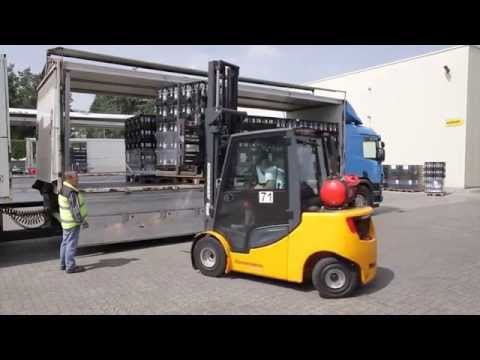 Gas (LPG) Hydrostatic Drive Counterbalance Forklifts in the beverage industry