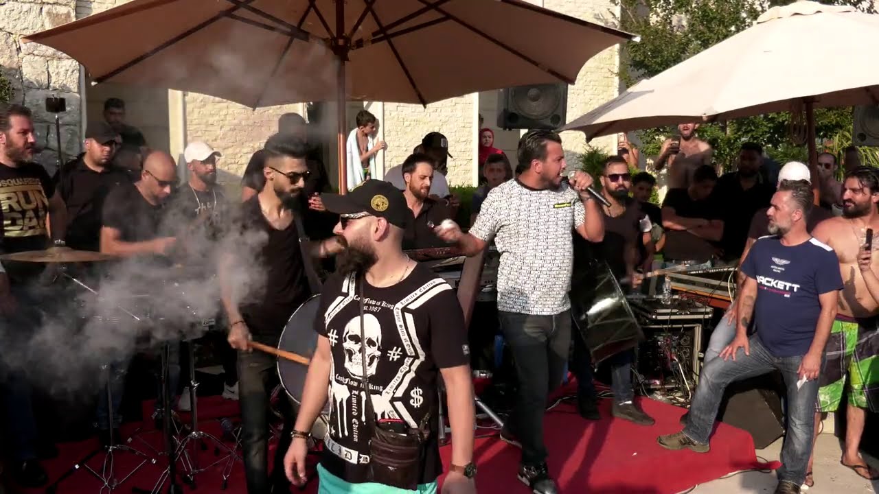 حفلة كاملة وحصرية - بس وديع الشيخ معصّب شوي  😡😡 - ومعو حق يعصّب - حفلة مسبح رقص شباب وبنات لبنان