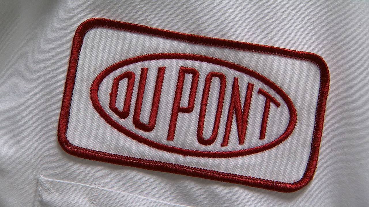 Dupont and Dow Chemical to Combine in One of Biggest Mergers of the Year Dupont and Dow Chemical to Combine in One of Biggest Mergers of the Year