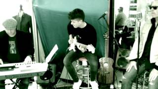 Download Lagu One last kiss, by Guy Smeets ~ Phil Bee ~ Pascal Lanslots MP3