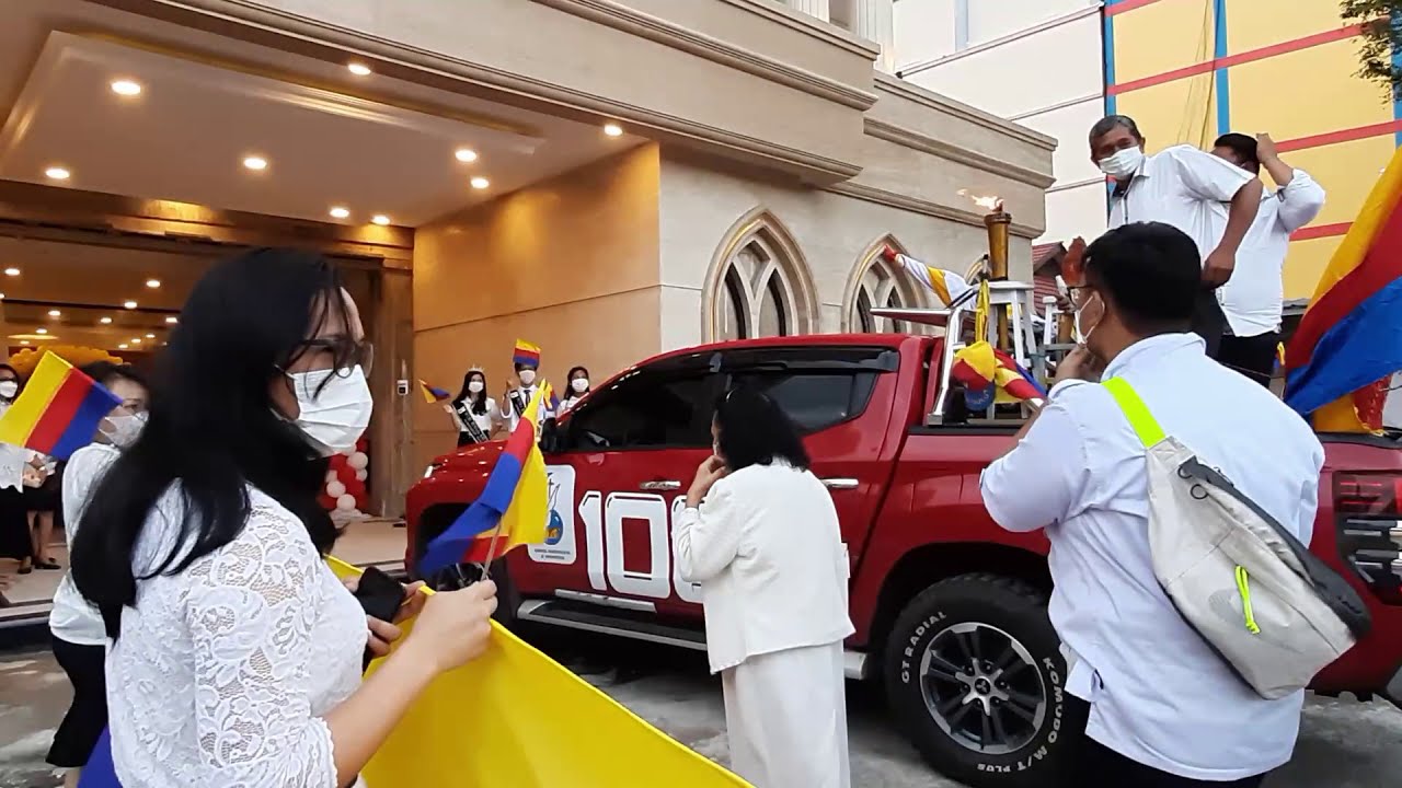 Obor 100 Tahun GPdI tiba di GPdI Jl. Sam Ratulangi No.38 Manado [GPdI]!!