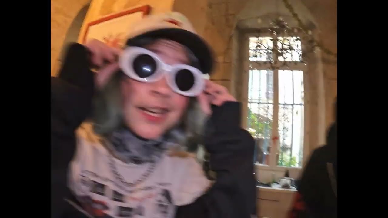 YouTubeでSystem - TRAPSPOT (Dir. by @systemlevirus)を視聴 YouTubeでSystem - TRAPSPOT (Dir. by @systemlevirus)を視聴